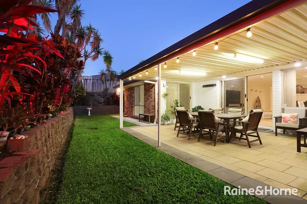 22 McRae Circuit, Pacific Pines, QLD 4211