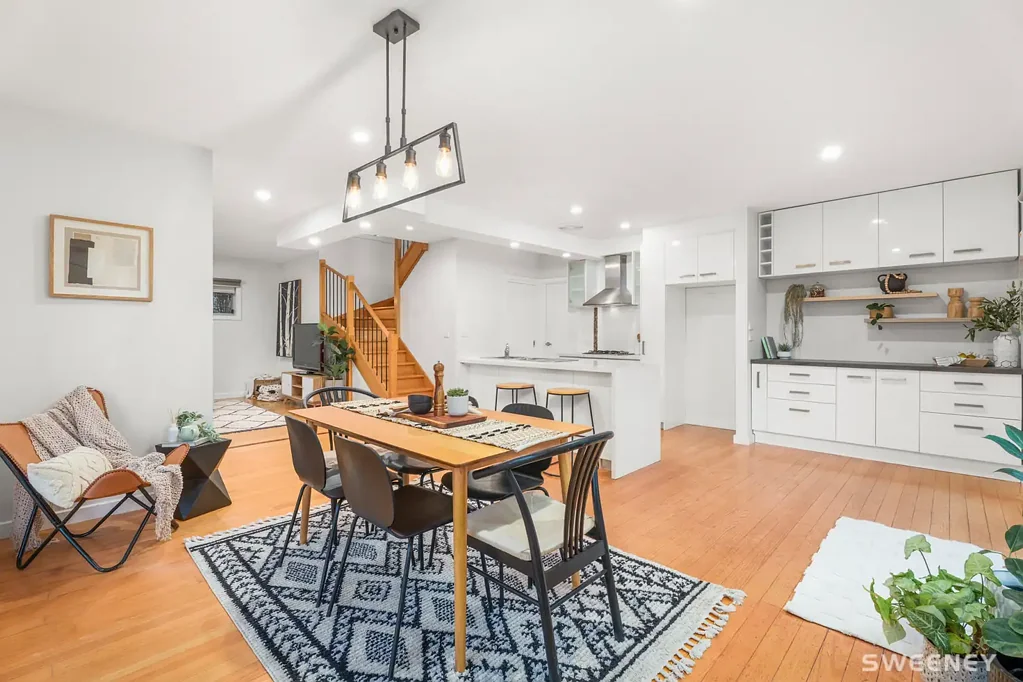 Altona North 2 Bedroom Parkside Comfort with Modern Style
