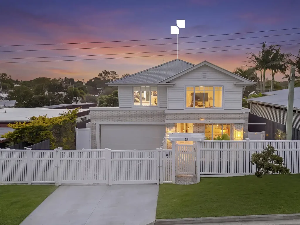 Southport 5Zimmer CONTEMPORARY LUXURY,  A STATEMENT HOME IN THE HEART OF SOUTHPORT