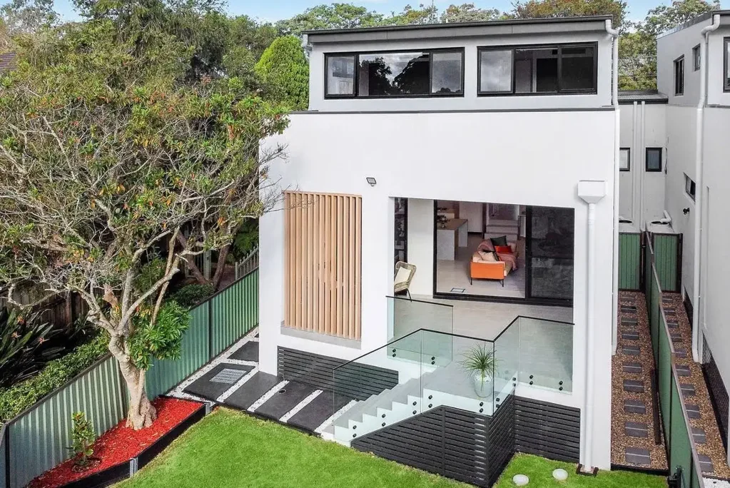 Duplex Of Space and Sophistication