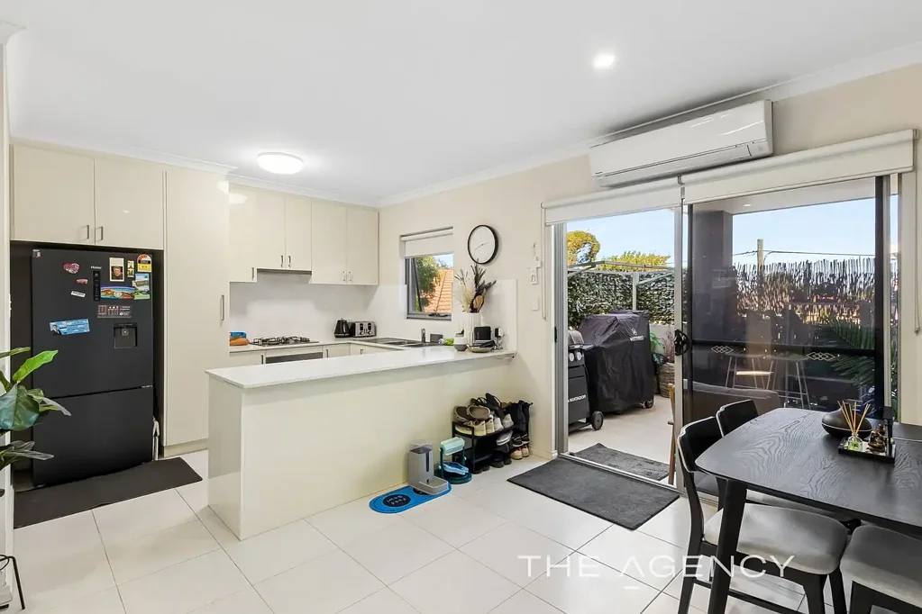 Nollamara 2房  6/15 Kweda Way, Nollamara — Low-Maintenance Living in a Prime Position