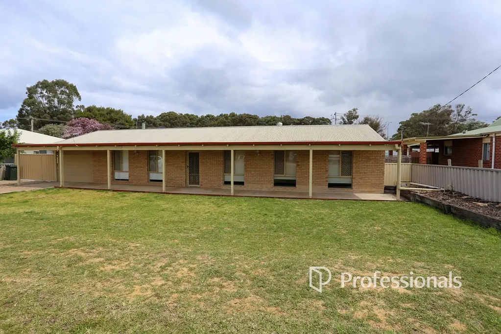 Esperance 4ਬੈੱਡਰੂਮ Solid Town Centre Living with Workshop