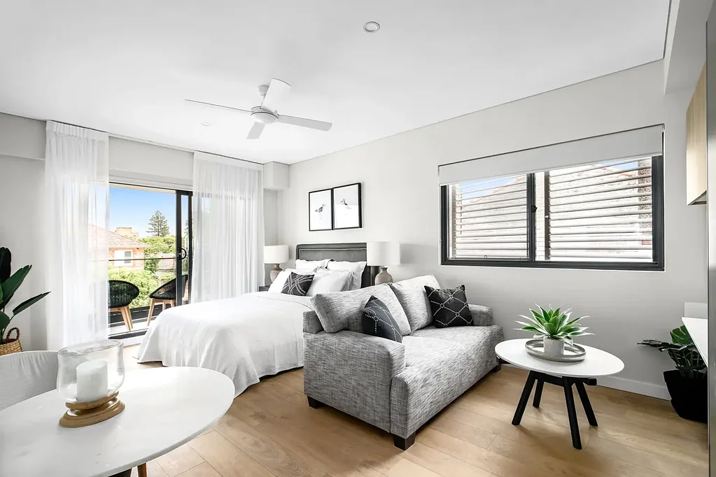 Luxury Executive Living Moments from Manly Beach - ALL Utilities Included