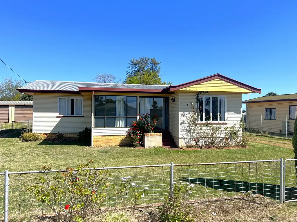 Kingaroy 3 Slaapkamer Vacant and Ready to Move