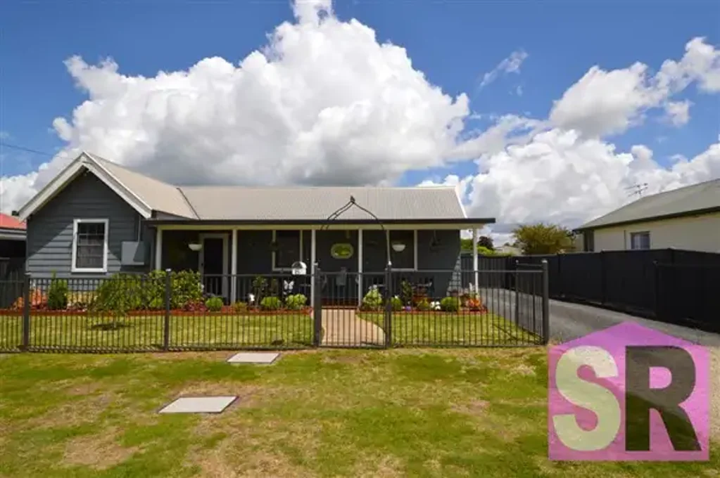 6 White Street, Guyra, NSW 2365