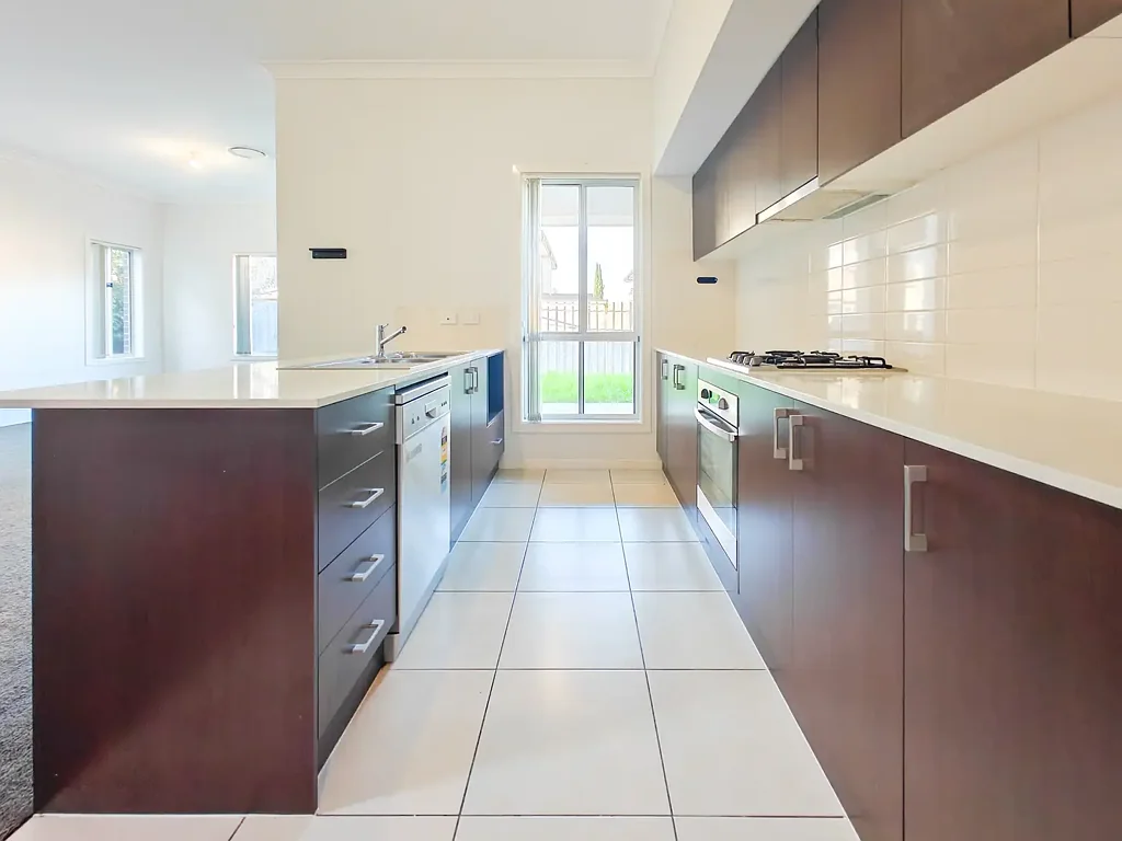 4‑Bed + Study Family Home – Double Garage in Prime Tallawong Location!