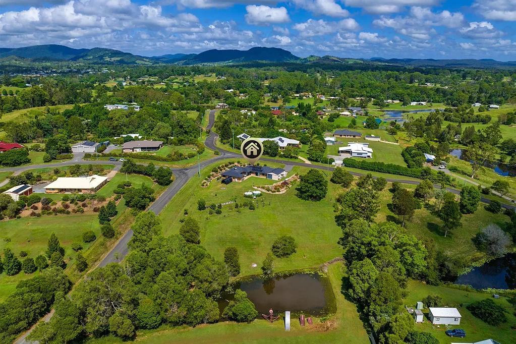 Pie Creek 4ਬੈੱਡਰੂਮ Exquisite Acreage Living on Nearly 2 Acres