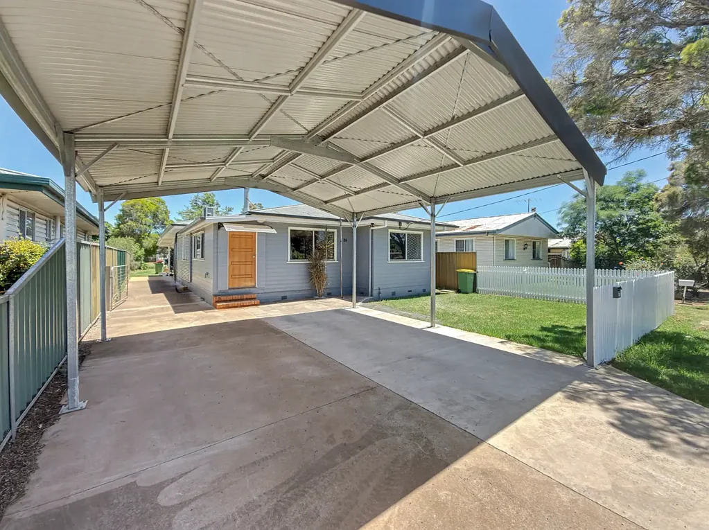 Wilsonton 3房 安静街道上的翻新住宅 Updated Home in Quiet Street