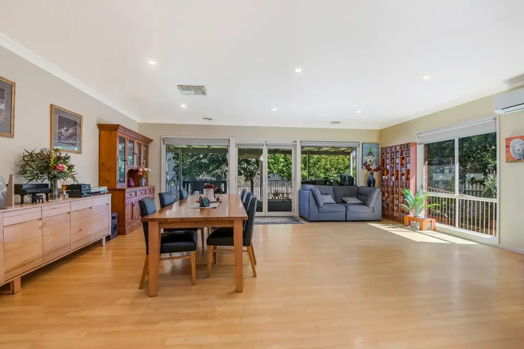 East Bendigo 6Zimmer A Versatile Gem in a Prime Location!