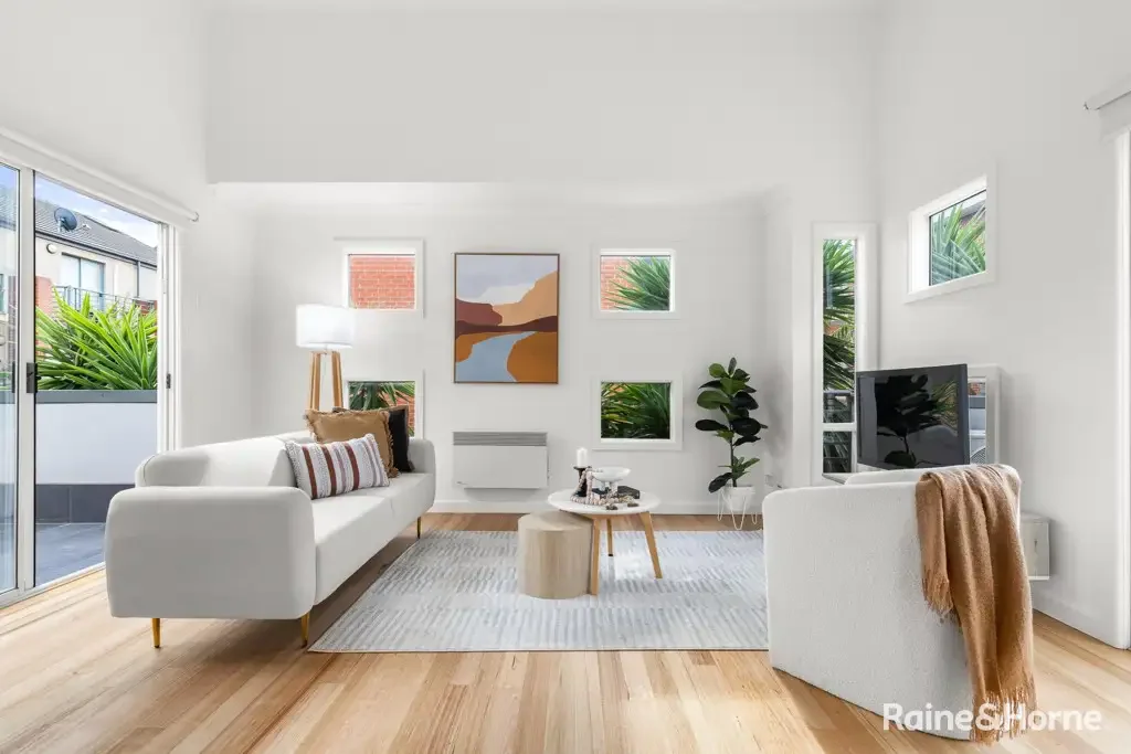 Modern, Stylish & Low Maintenance Living in Prime Maribyrnong Location