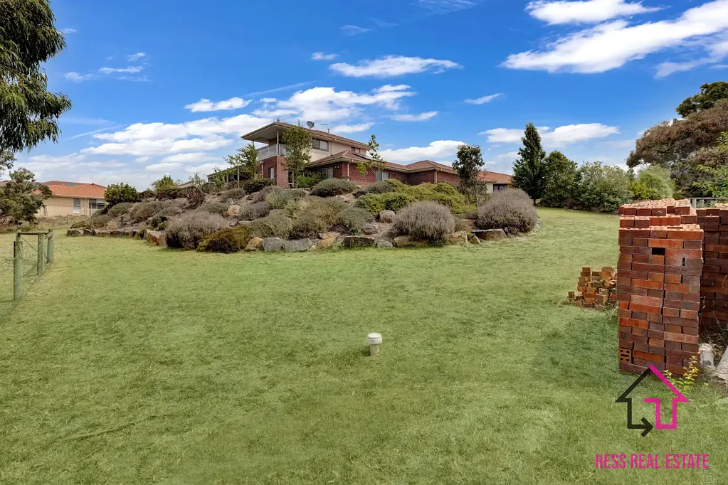 Wallan 5房  MULTI-GENERATIONAL HOME WITH EXCELLENT PRESENTATION