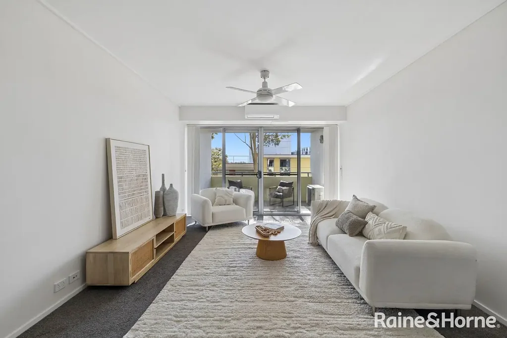 Rouse Hill 2कमरा Beautifully Appointed 2-Bedroom Apartment in the Heart of Rouse Hill