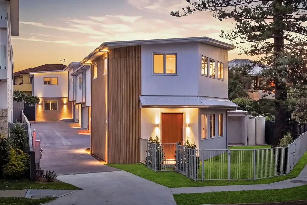 Toowoon Bay 4房  Brand New Coastal Townhouses in a Premium Toowoon Bay Location