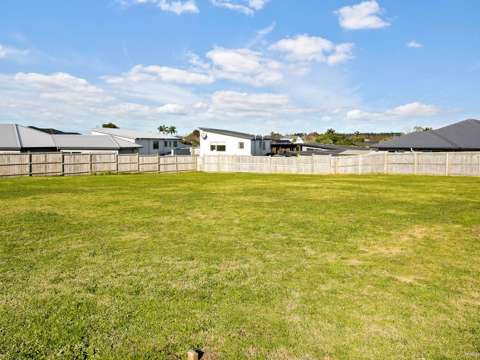 Huapai  700m² Premium Section