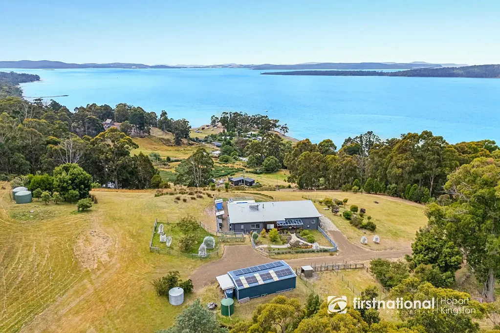 Gordon 3房  Spectacular Lifestyle Property - Pool, Views and Exceptional Sustainability