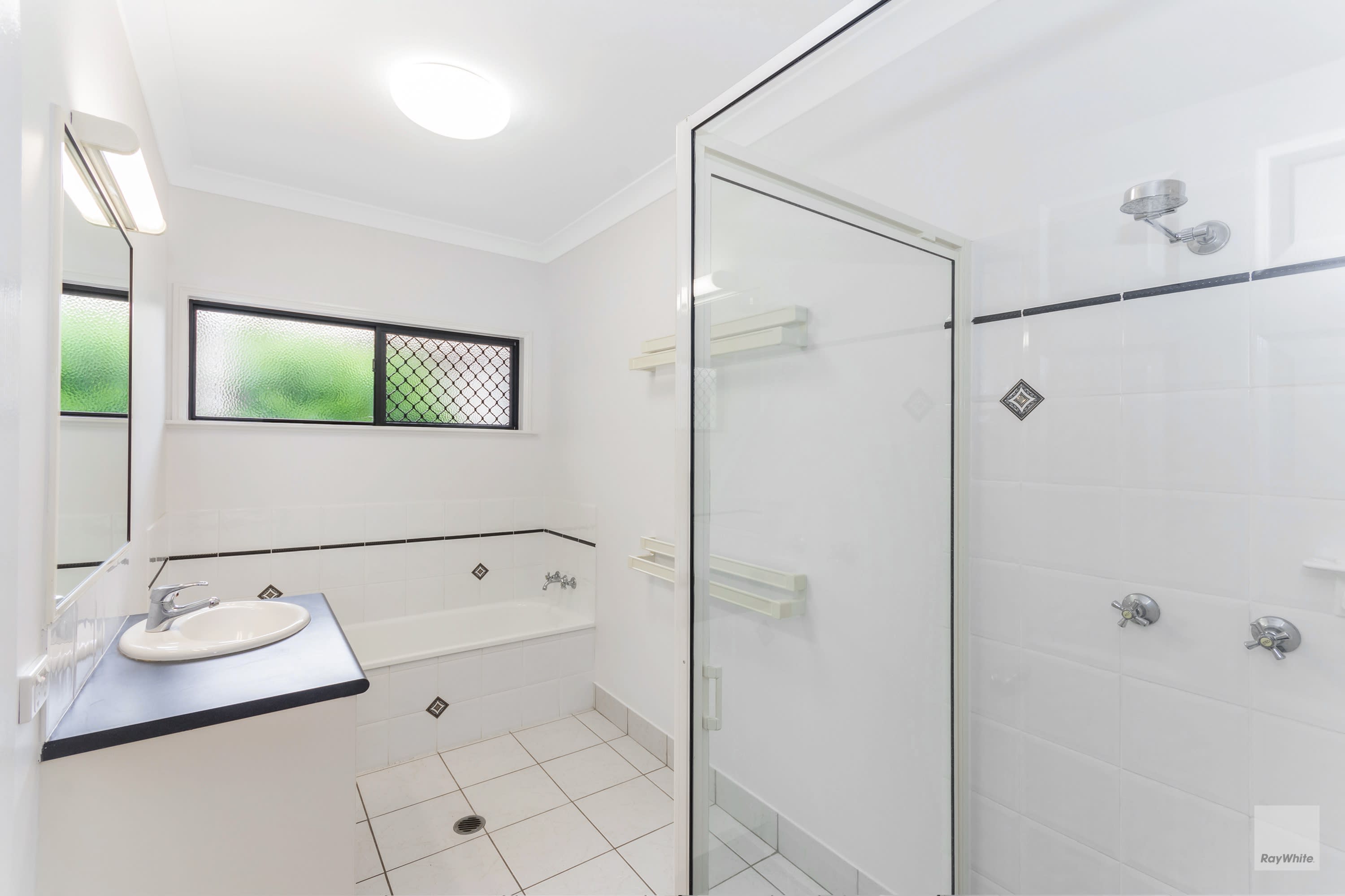 19 PETERSEN CT, DOUGLAS QLD 4814, 0 chambres, 0 salles de bain, House