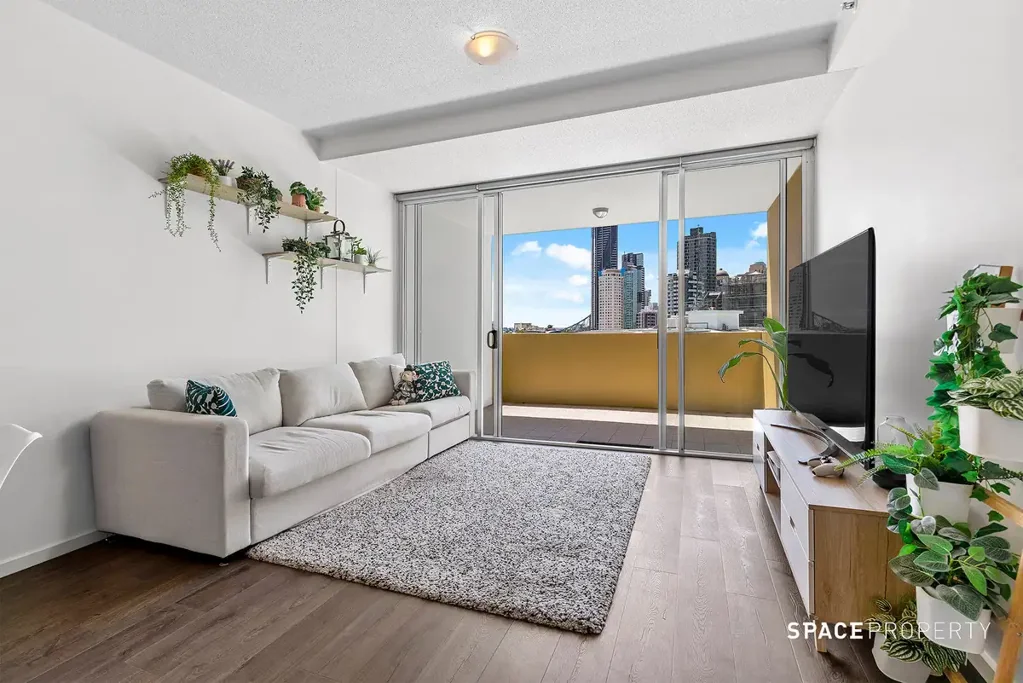 Spring Hill 1ਬੈੱਡਰੂਮ Modern City-Facing Apartment with Separate Study in Oxygen