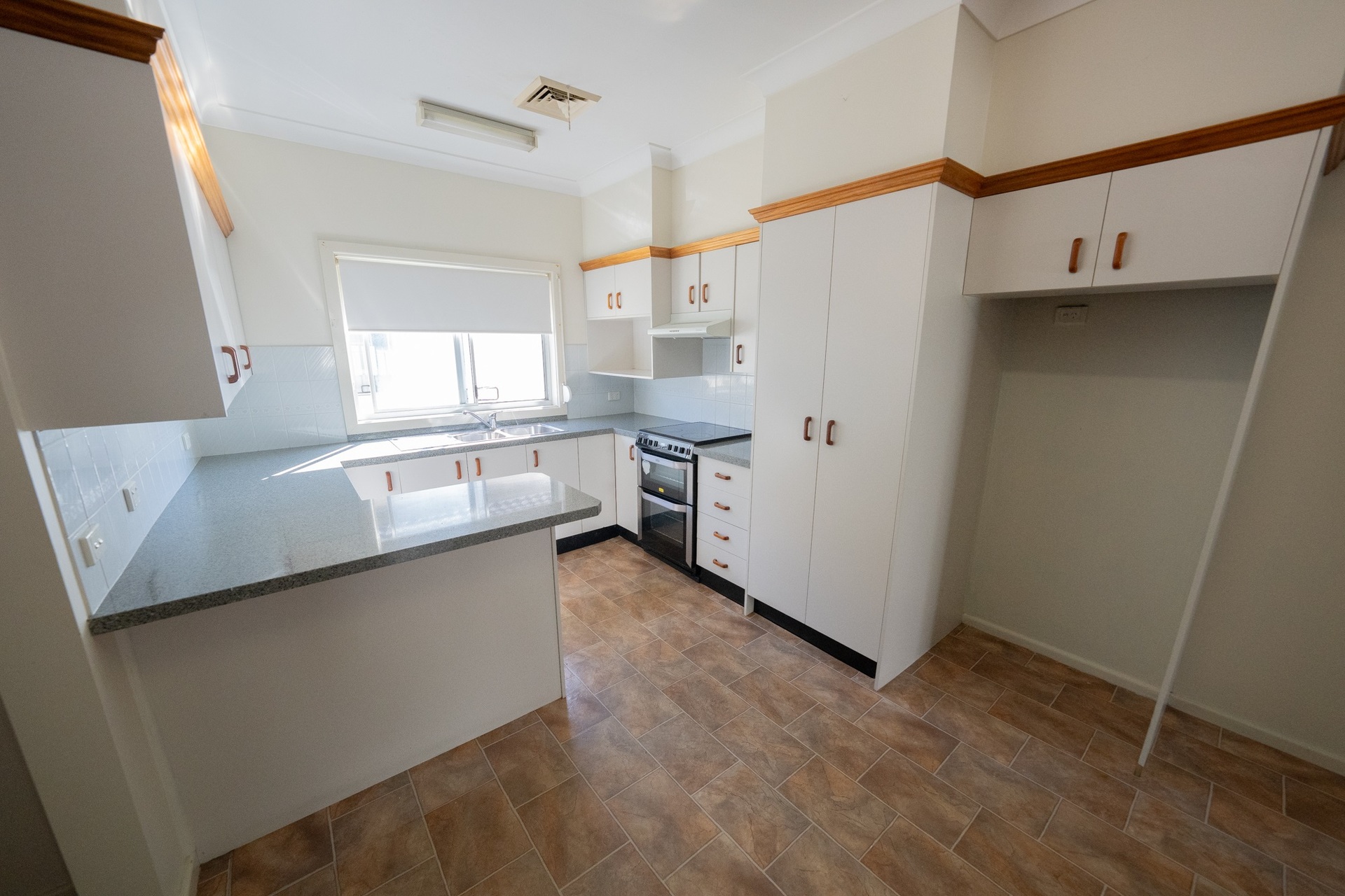 32 DONALD ST, FAIRY MEADOW NSW 2519, 0 غرف, 0 حمامات, House