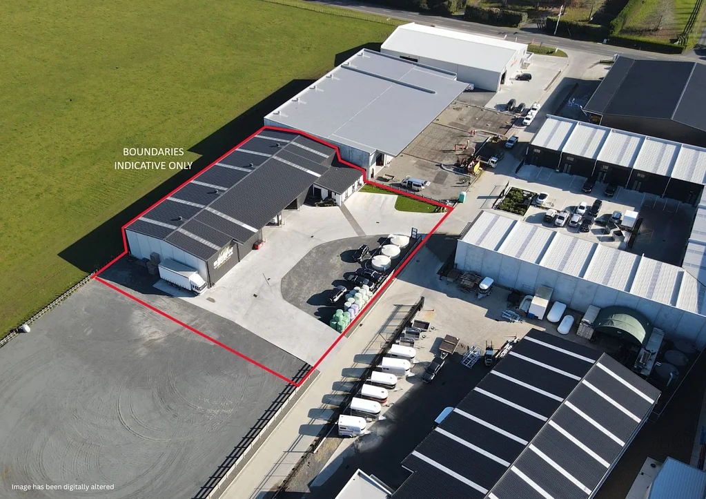 Cambridge  Impressive warehouse with offices & large yard