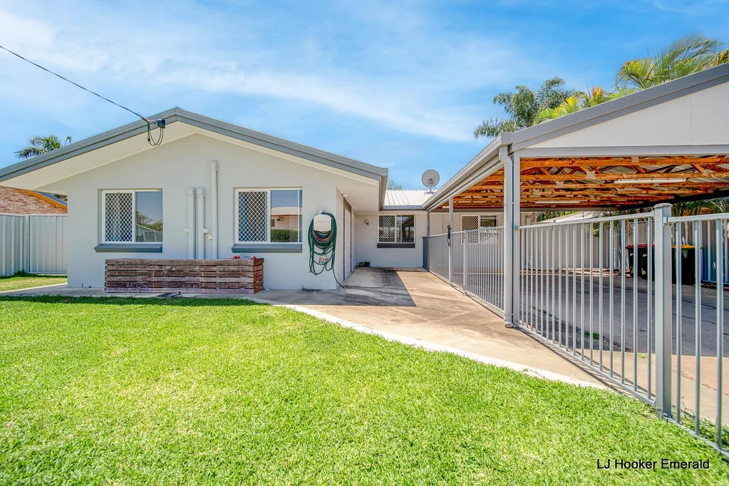 38 Barry Street, Emerald, QLD 4720