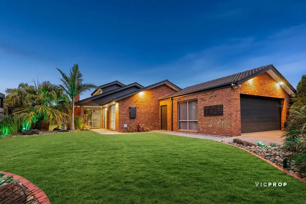 16 Meadowview Court, Ferntree Gully, VIC 3156