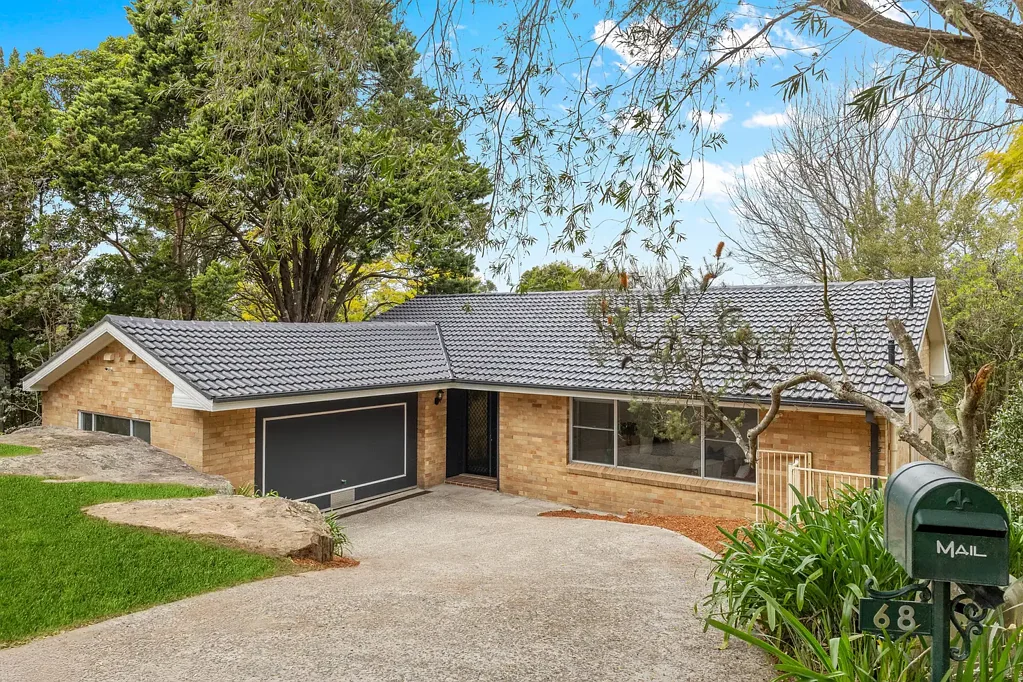 Epping 4Kwarto Quintessential family home with leafy outlooks