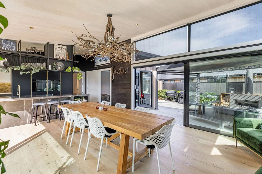 Cromwell 4 Bedroom Luxe Living in Wooing Tree Estate
