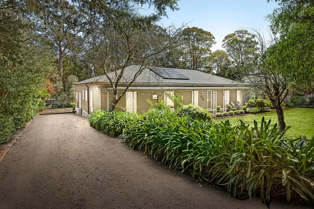 Kinglake 4침실 Character, Space and a Beautiful Half-Acre Lifestyle