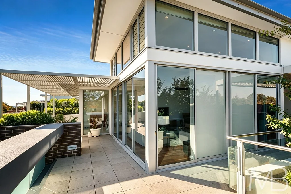 Stunning Penthouse in Premium Location