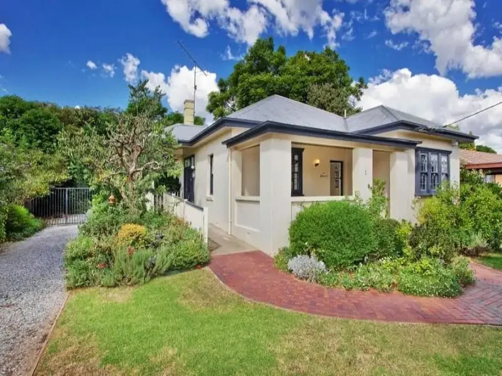 3 Bedroom Bungalow