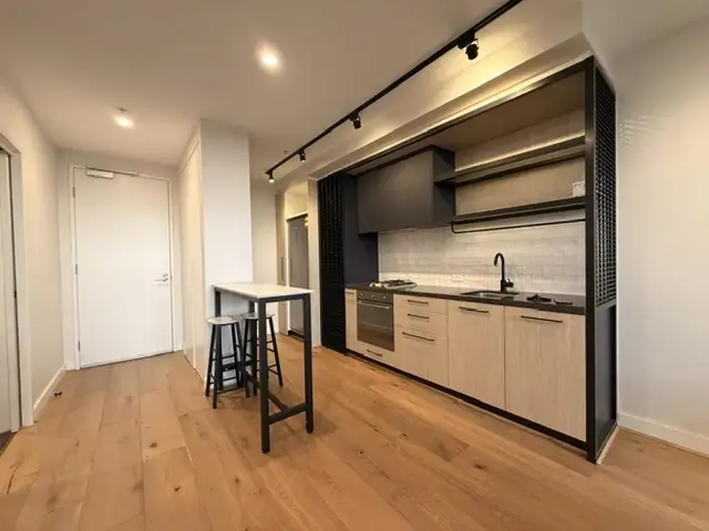 City Views, Designer Living & a Separate Study - The Perfect Lifestyle!