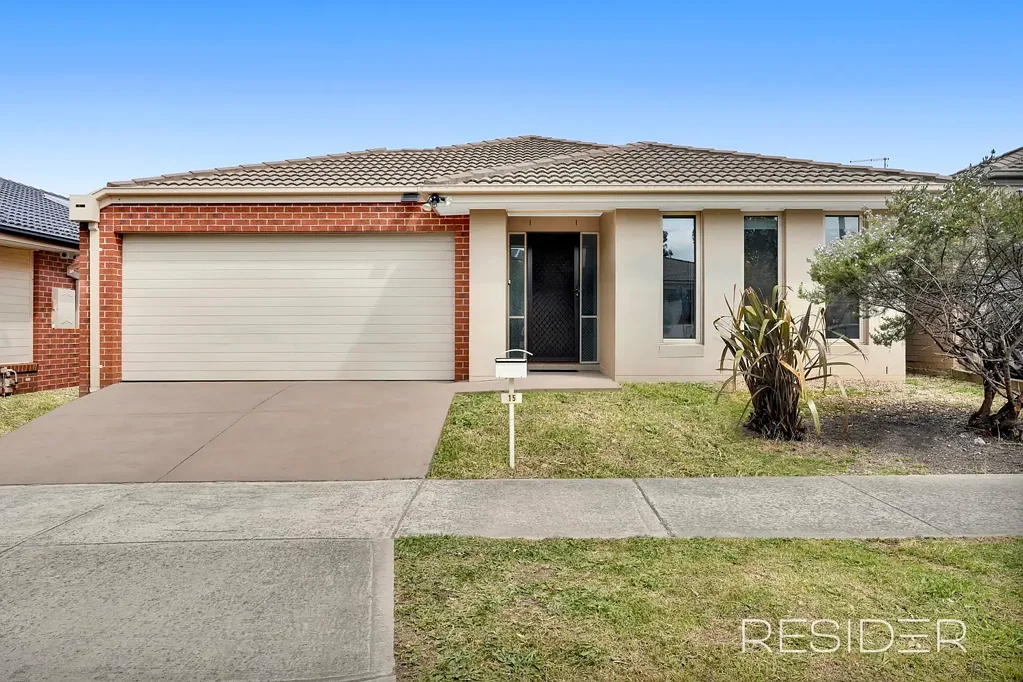Mernda 4房  Stylish Family Living in a Peaceful Parkside Pocket!!