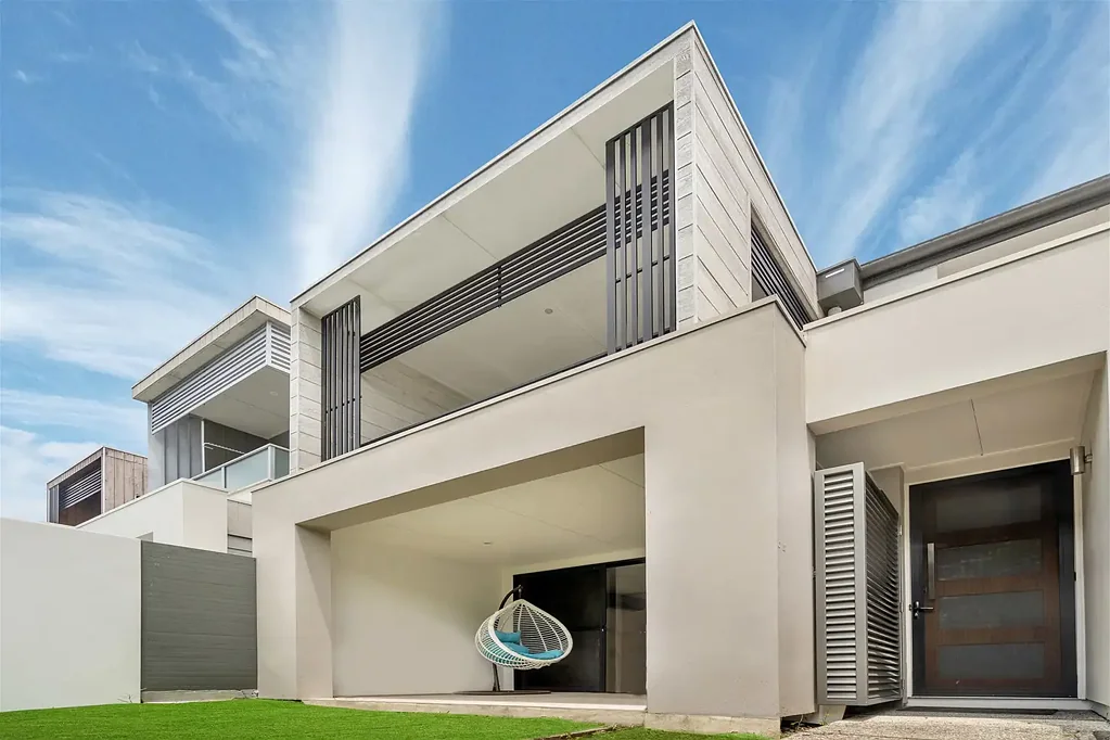 20 Fairlight Avenue, Robina, QLD 4226