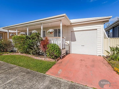 Biggera Waters 2房  SPACIOUS 2-BEDROOM HOME IN A PRIME OVER 50'S RESORT WITH SUN FILLED NORTH FACING VERANDAH