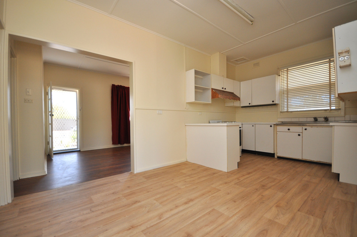 6 GRANTHAM ST, PORT AUGUSTA SA 5700, 0 ห้องนอน, 0 ห้องน้ำ, House