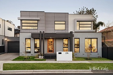 Mckinnon 4침실 Effortless and light contemporary family living