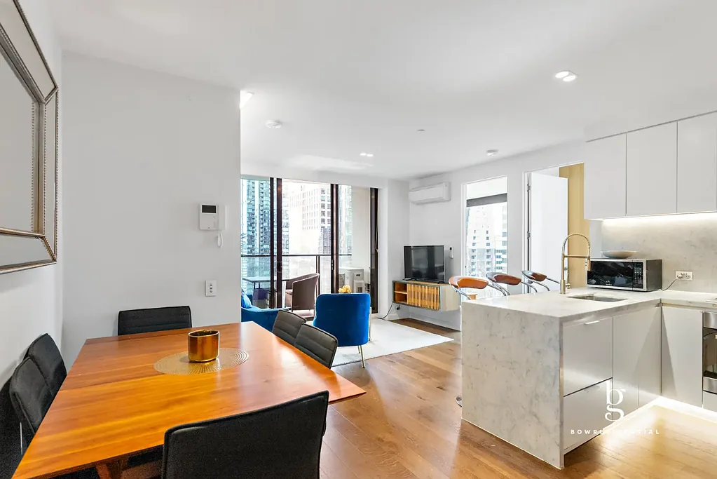 Luxury Fully Furnished Apartment Ready To Move In!