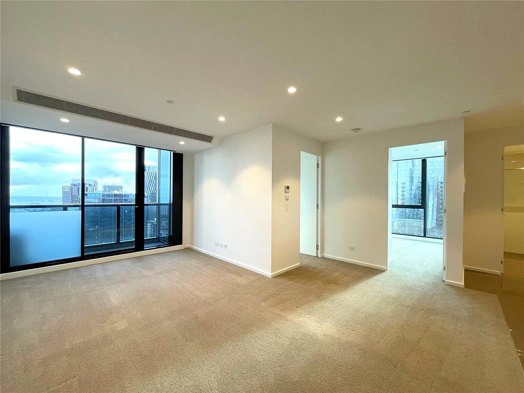 Unfurnished 2 Bedroom Available with Stunning Views!!