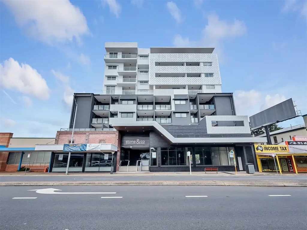 Stones Corner 1ਬੈੱਡਰੂਮ Ready To Move In! - Modern One Bedroom Apartment