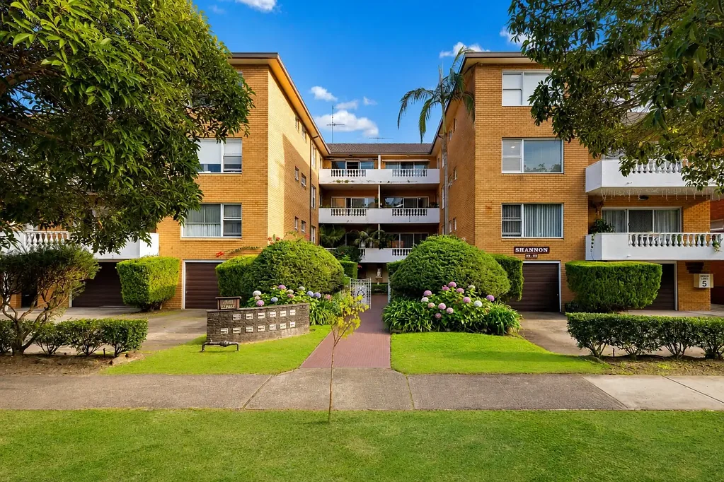 Ramsgate Beach 3침실 Expansive Apartment with Rare Space, Light & Lifestyle Appeal