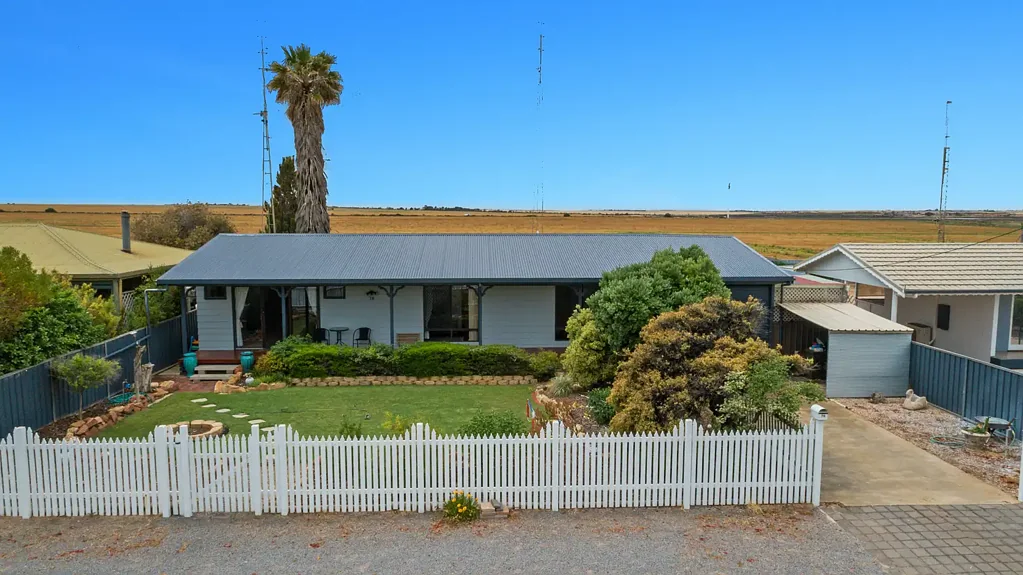 76 Clayton Dr, North Beach, SA 5556
