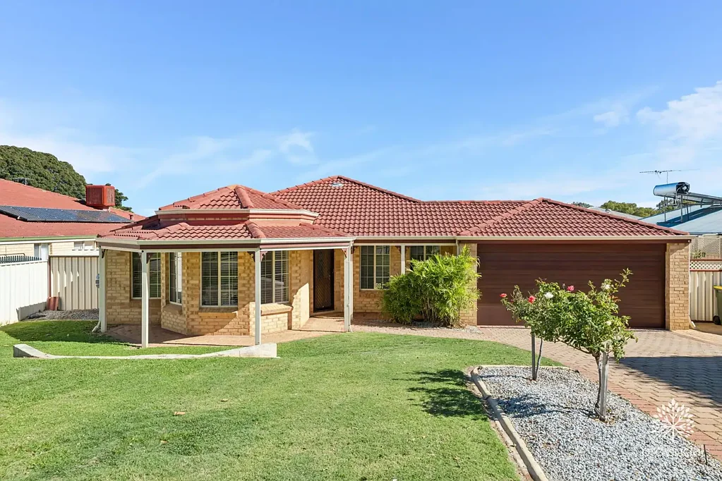 Jane Brook 4房  Parkside Living in the Heart of Jane Brook, Space, Comfort & Community at Your Doorstep