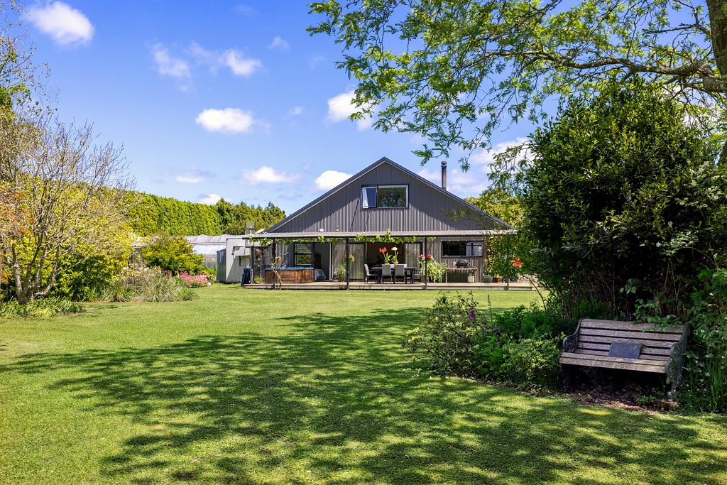 Riverhead 4房  Stunning Lifestyle and Business Opportunity