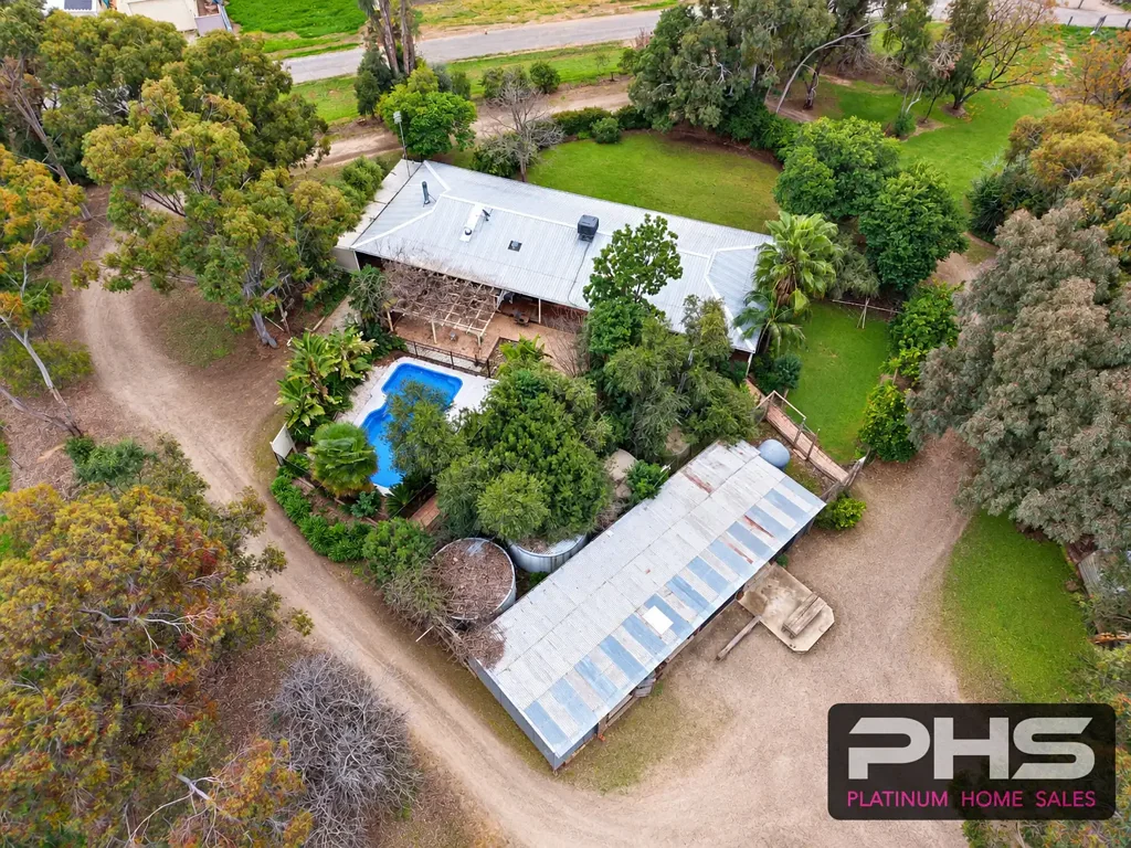 Koondrook 4બેડરૂમ Embrace the Outdoors on a Tranquil 3 Acre Property
