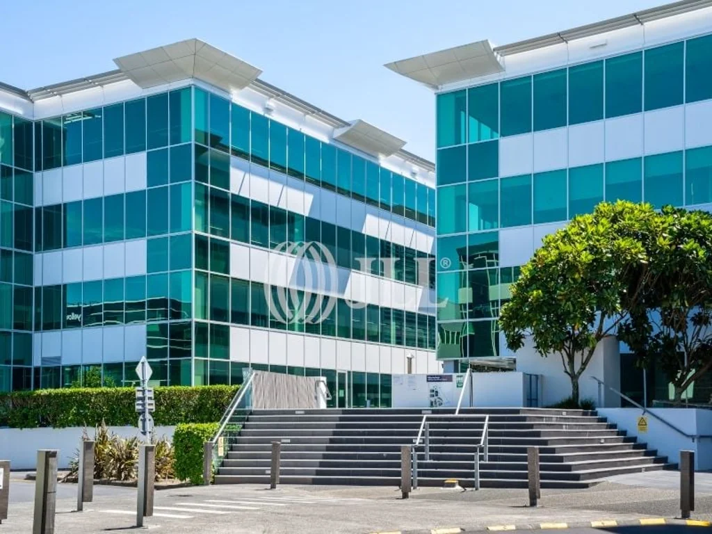 Ellerslie  Millennium by Oyster - First Class Office Park!