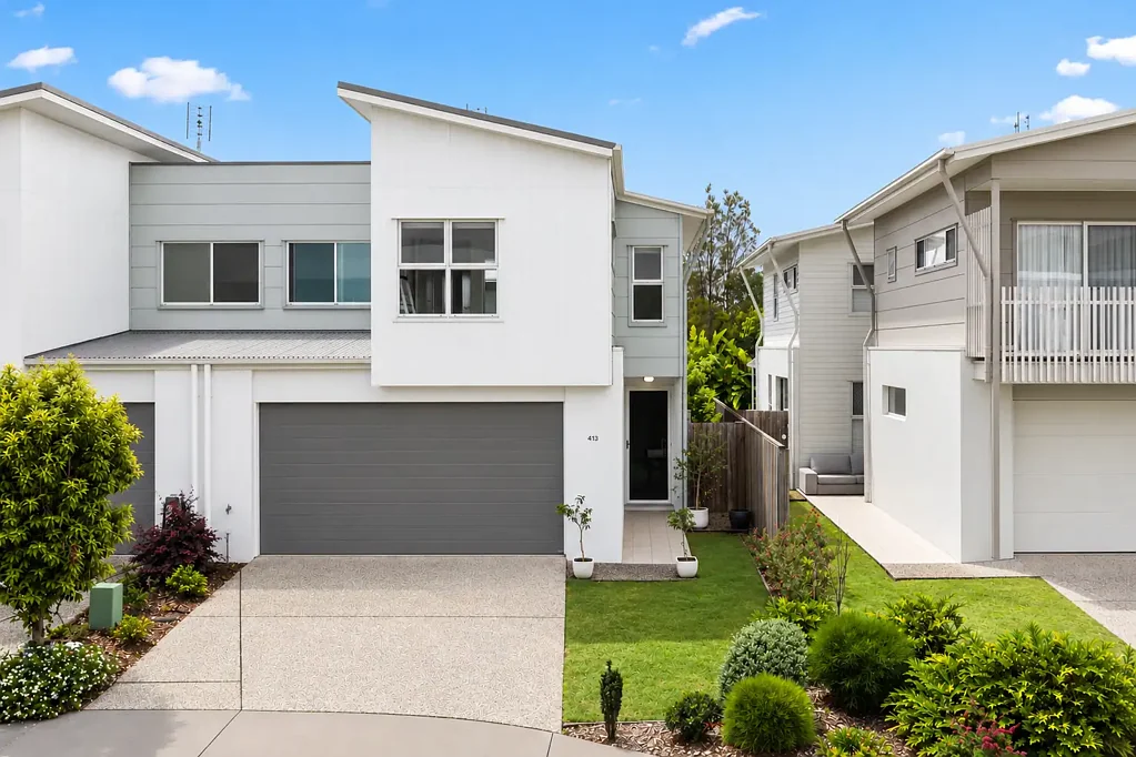 Maroochydore 3ਬੈੱਡਰੂਮ Contemporary Coastal Living with Exceptional Outdoor Entertaining