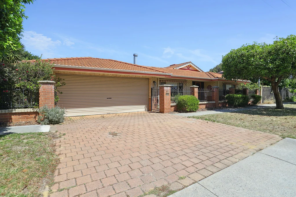 92 York Street, Bedford, WA 6052