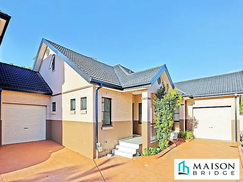 Modern 3-Bedroom Family Home | Prime West Ryde Locatioin Near Melrose Park Shopping Centre