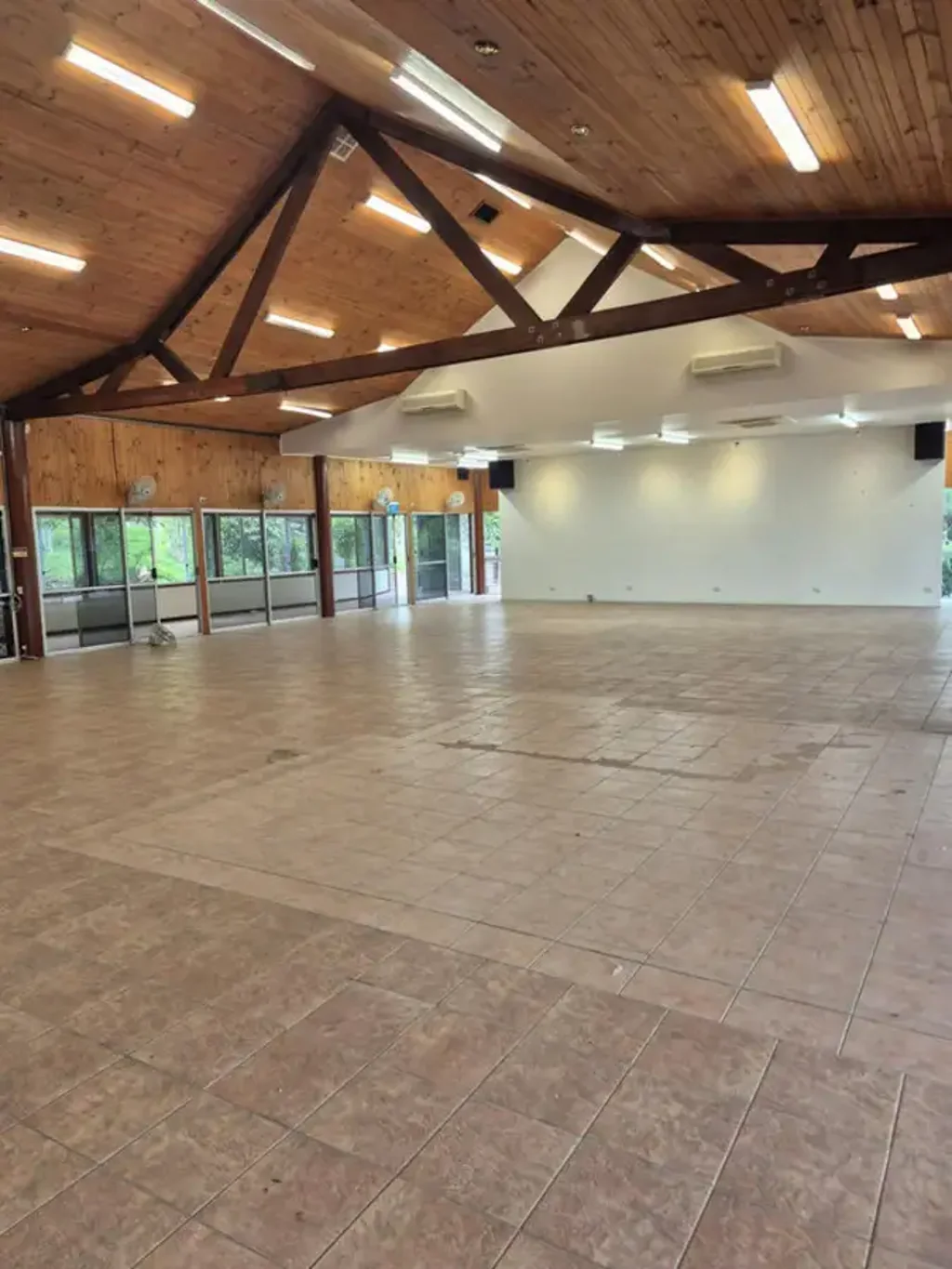139 Clagiraba Road, Clagiraba, QLD 4211