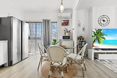 17 Ocean View Road, Gorokan, NSW 2263, 2 Bedrooms, 1 Bathrooms, House
